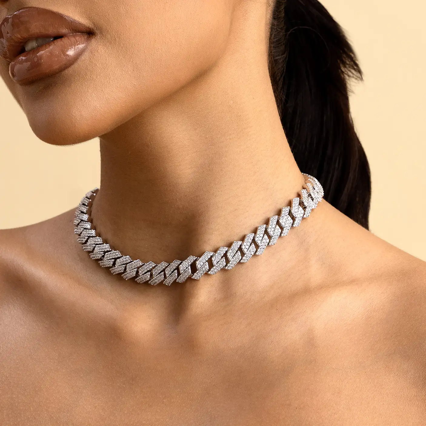 10mm Round Cut Prong Cuban Link Chain - Image 3