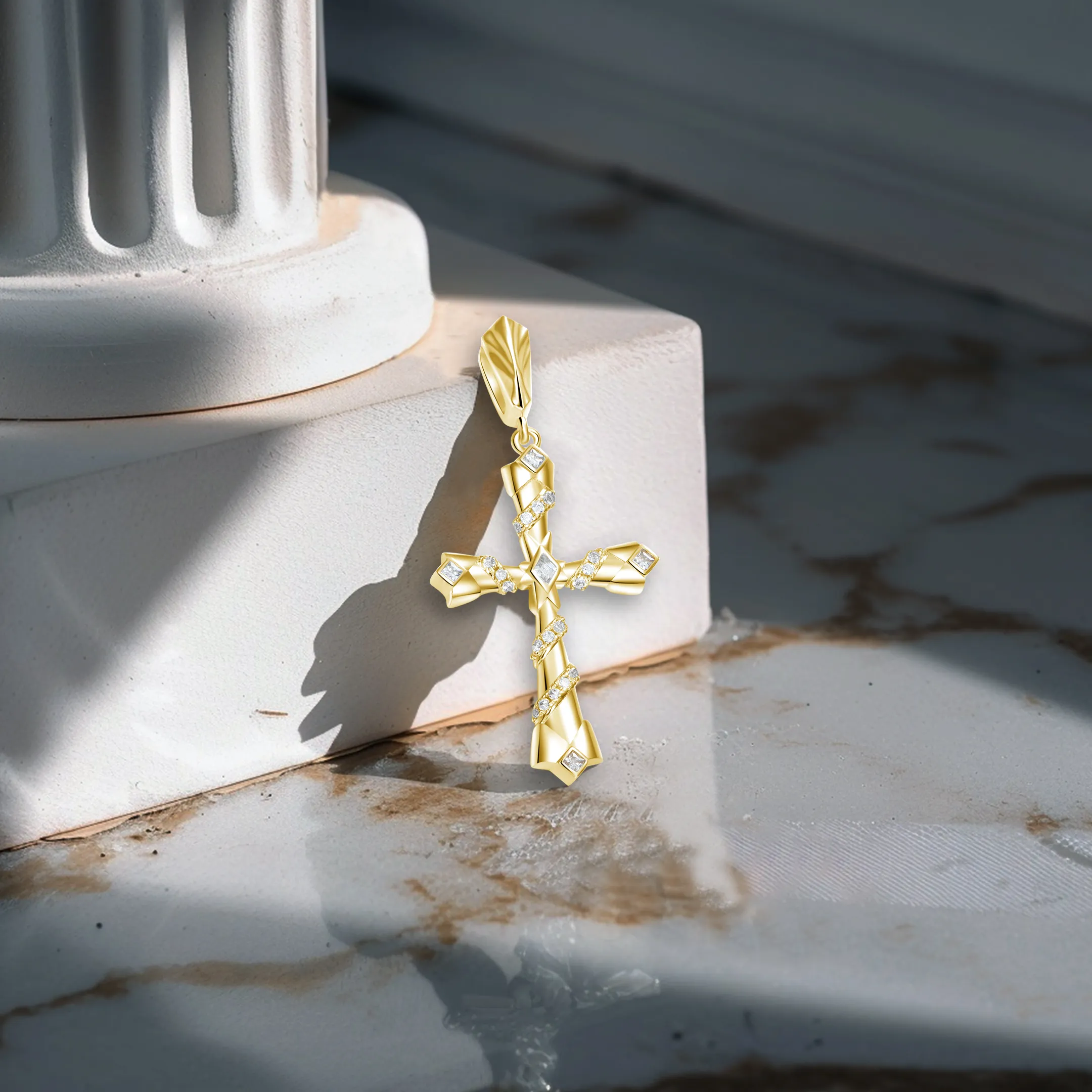 Cloister Cross Pendant - Image 3
