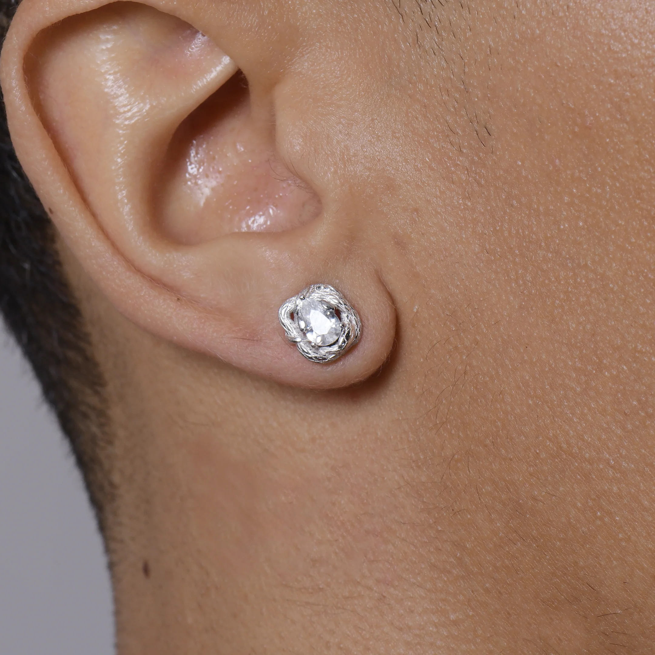 Moissanite S925 Coiled Snake Stud Earrings - Image 2