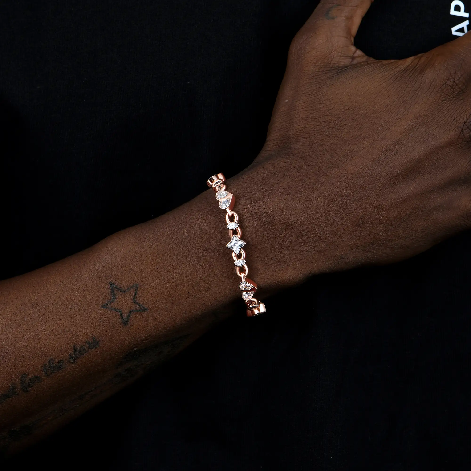 Moissanite Radiant Hearts Entwined Bracelet - 8mm - Image 2