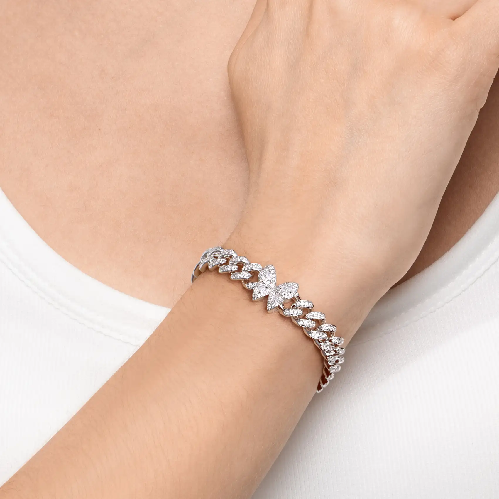 Vivid Round Cut Clustered Butterfly Cuban Bracelet - 8mm - Image 2