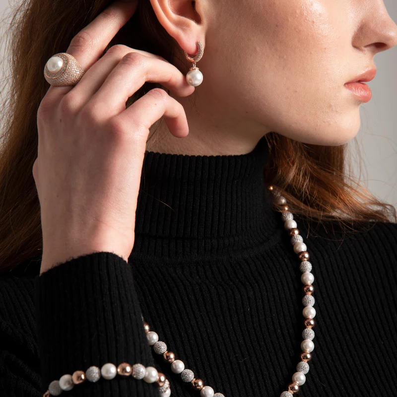 TROVE Pearl Halo Ring in 14K Rose Gold(Pre-Order) - Image 7