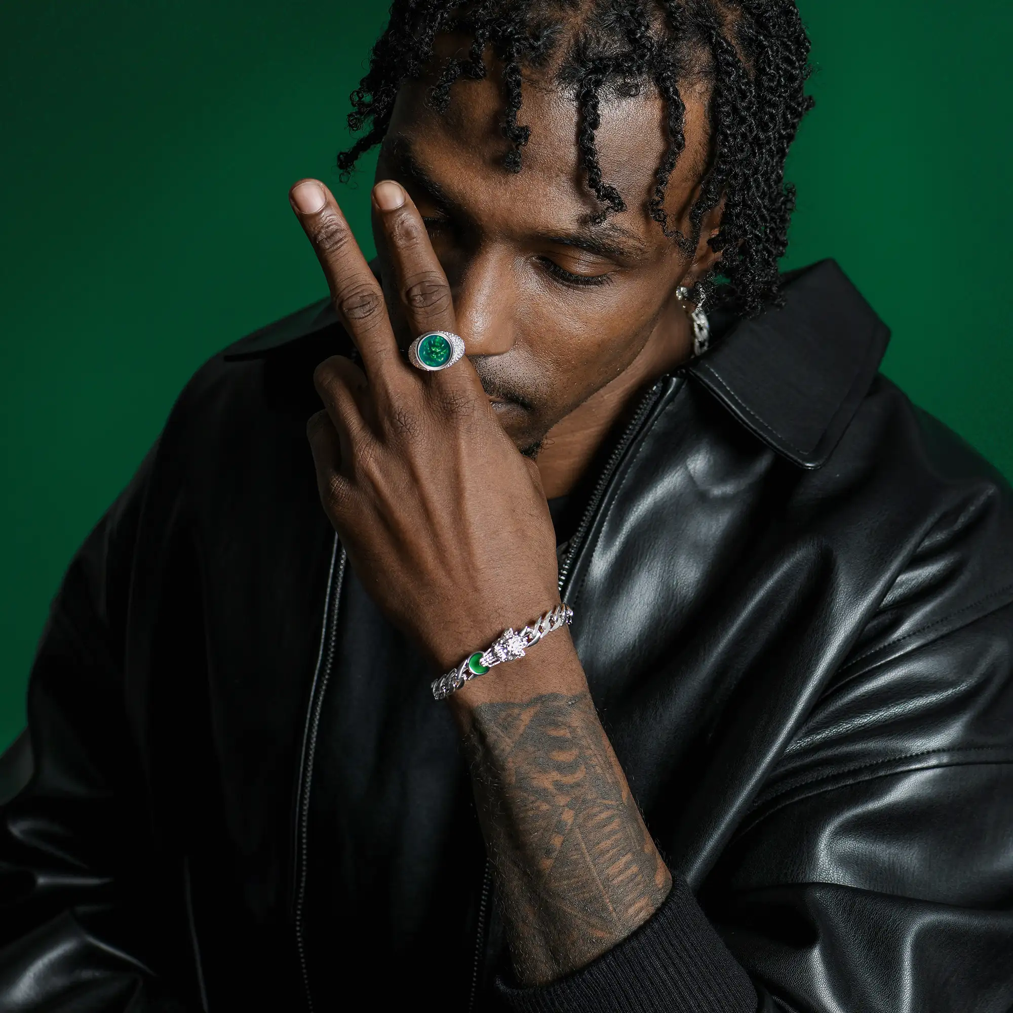 WONG Ⅱ Ridge Iced Out Signet Ring - Image 2