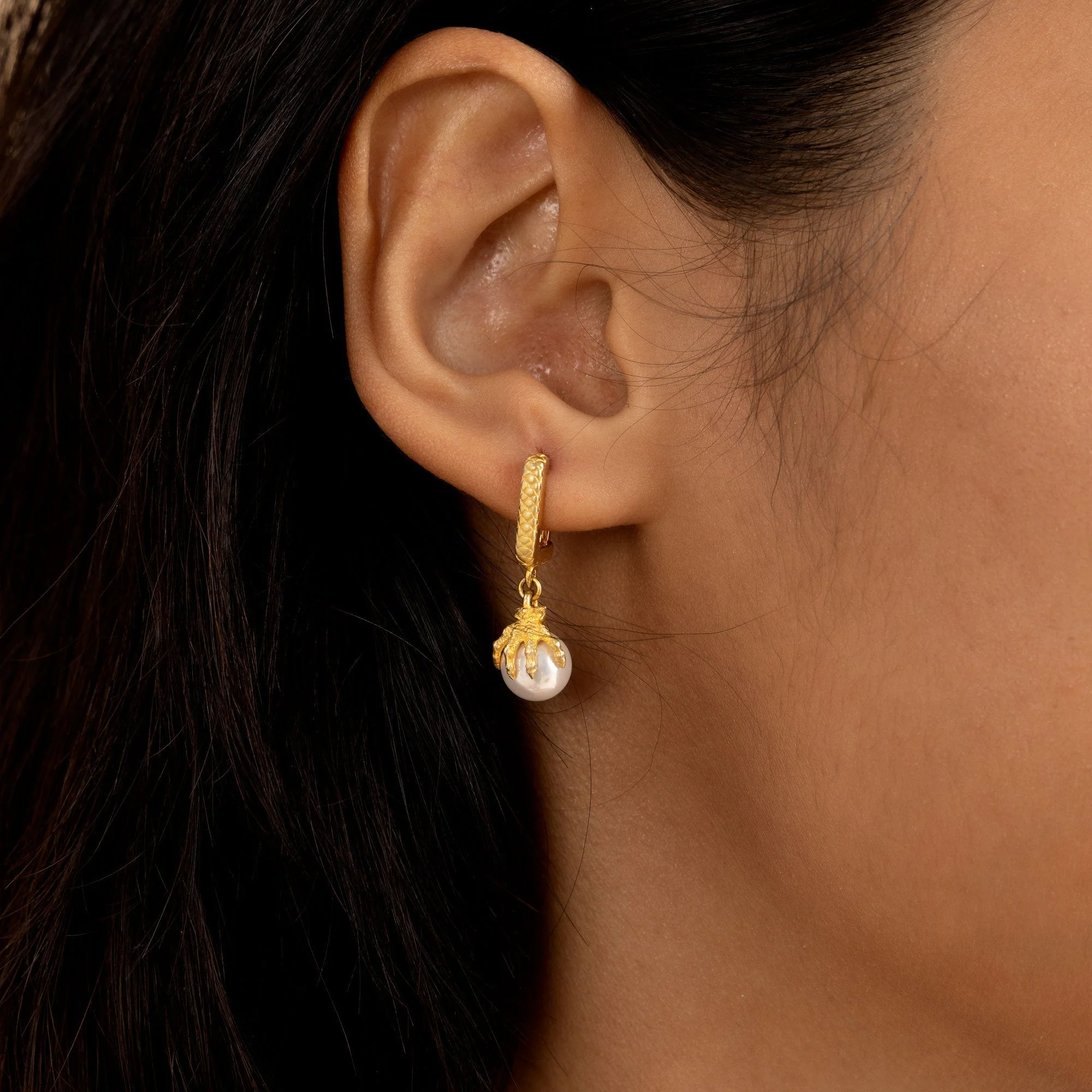 WONG Dragon Claw Pearl Dangly Earring-Single - Image 2